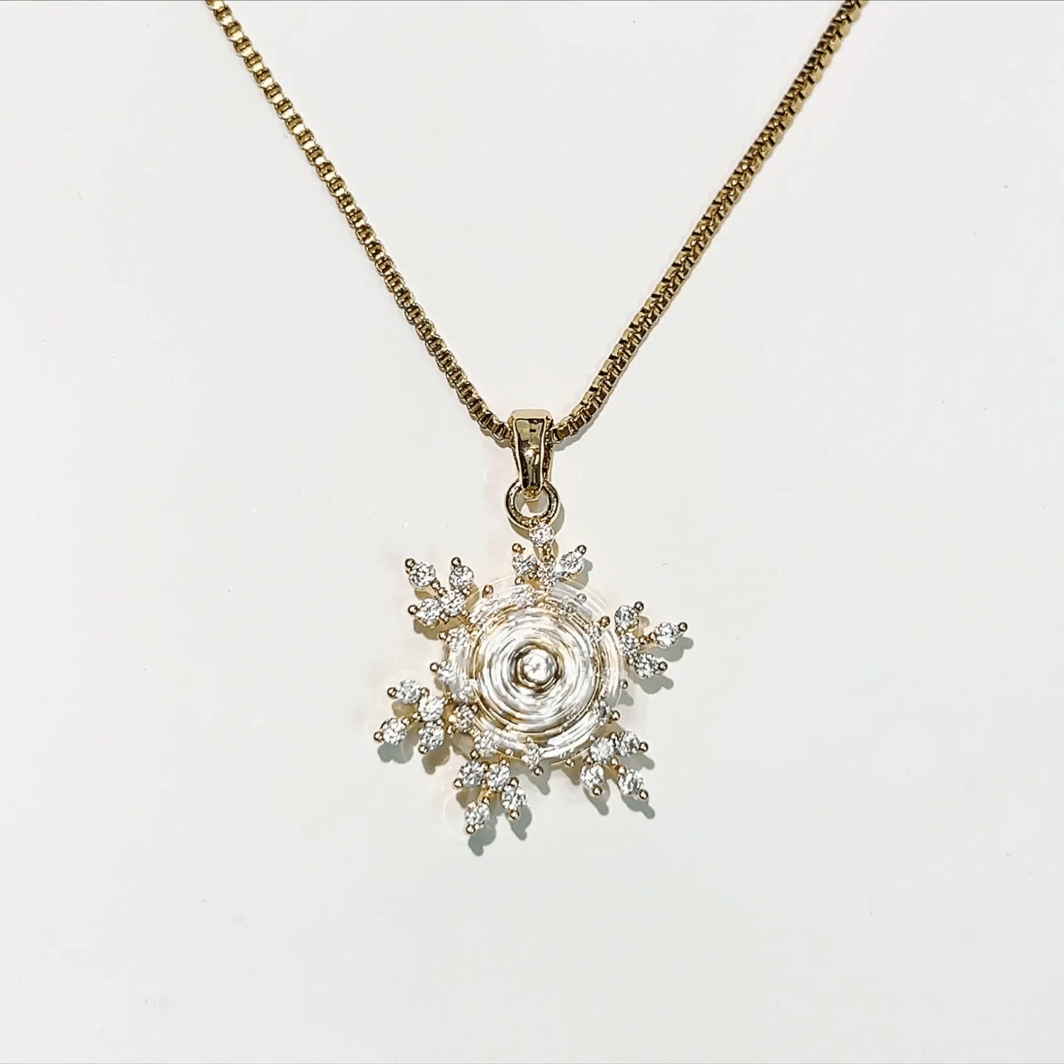 Collar de copo de nieve grande